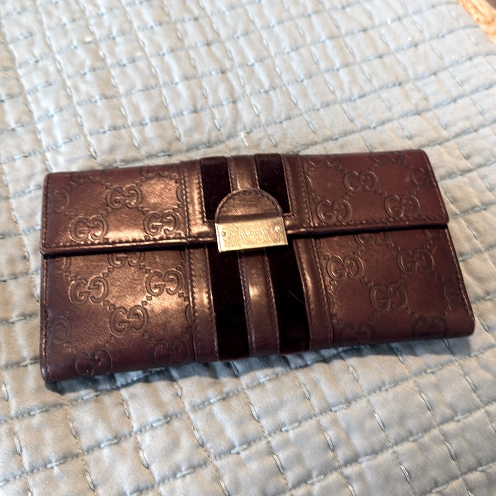 Gucci Guccissima Signature Leather Continental Wallet (Chain Not Included)
